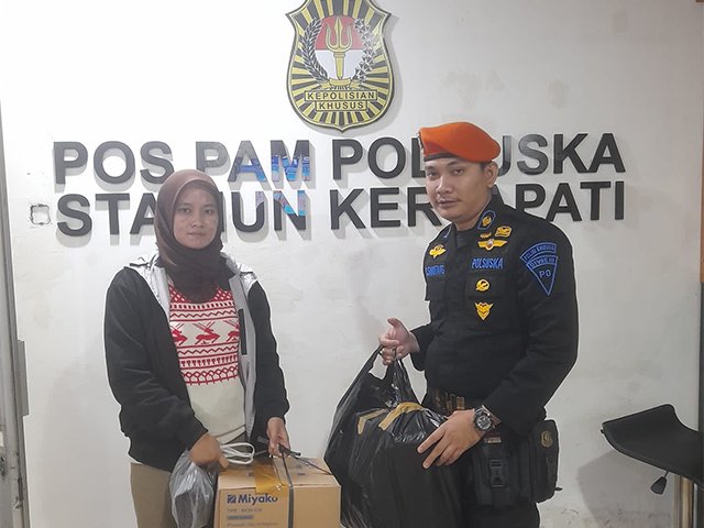 Barang Penumpang Tertinggal , Layanan Lost and Found , PT KAI Divre III Palembang