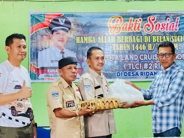 Kukuhkan Kepengurusan Korwil Kampar, TLCI Chapter2 Riau Berbagi Sembako ke Warga Ridan Permai Bangkinang