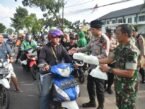 Sinergitas TNI-Polri , takjil buka puasa