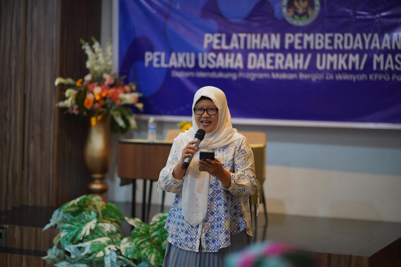 Pemberdayaan Pelaku UMKM dalam Mendukung Program Makan Bergizi di Palembang