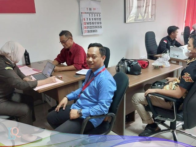 Obstruction Of Justice , Penyerahan Tersangka
