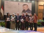 Buku Biografi , Jejak Penjual Kopi