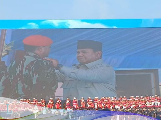 Inspektur Upacara , Prabowo Pimpin Upacara