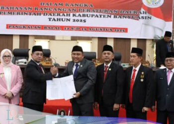 Rapat Paripurna ke VI