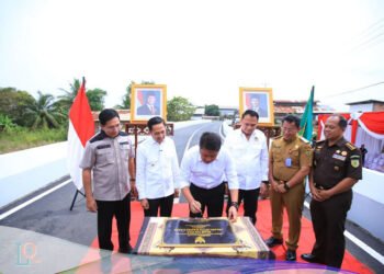 Jembatan Layang Lettu Karim