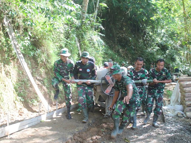 Jalur Beton Somagede