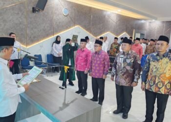 Kakanwil Kemenag Sumsel Lantik Empat Pejabat Administrator, Tekankan Penyegaran dan Akselerasi Kinerja
