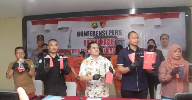 Polda Sumsel Bongkar Sindikat Peretas Dana BOS SMAN 2 Prabumulih, Kerugian Capai Rp942 Juta