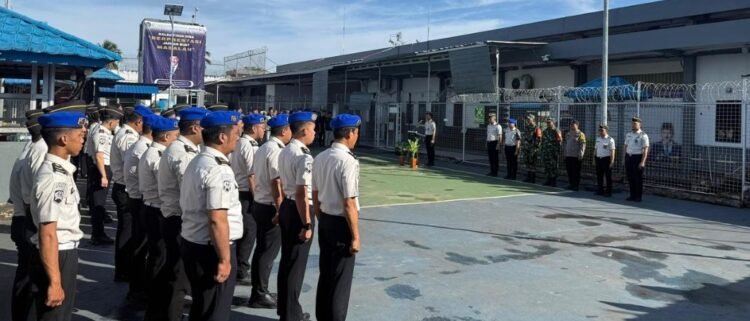 APEL DISIPLIN DAN TES URINE DIGELAR, RUTAN KELAS I PALEMBANG PERKUAT INTEGRITAS DAN KOMITMEN BERSIH NARKOBA