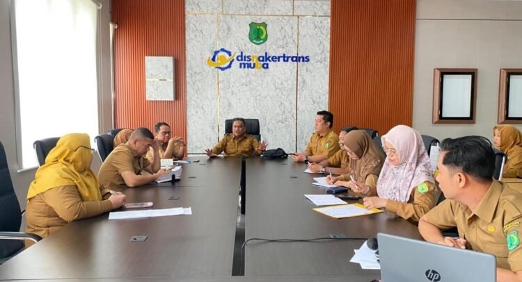 Wujudkan Hubungan Industrial Harmonis, Disnakertrans Muba Pertegas Prosedur Pembentukan Unit Kerja SPSI di Perusahaan