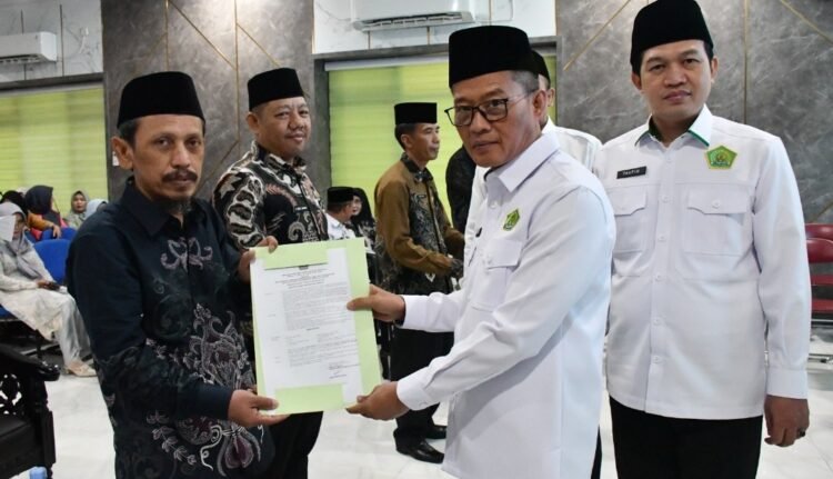 Kakanwil Kemenag Sumsel Lantik Kepala Madrasah: Jaga Kepercayaan Masyarakat dan Prioritaskan Akhlak