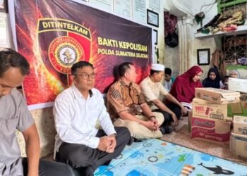 Aksi Humanis Polisi: Dit Intelkam Polda Sumsel Berbagi Kebahagiaan dengan Anak Yatim