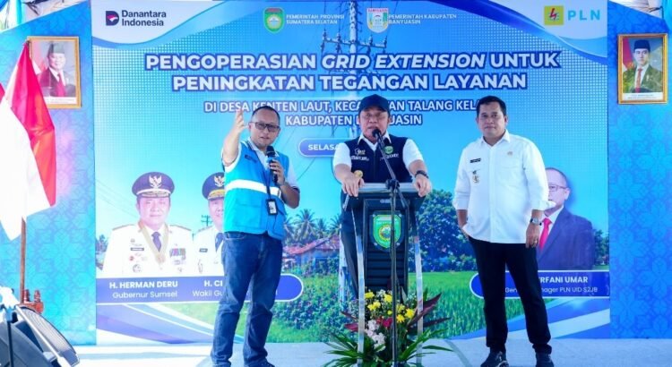PLN Perkuat Tegangan Listrik Kenten Laut, Grid Extension Beroperasi Cepat Dukung Aktivitas Warga dan Ekonomi Lokal