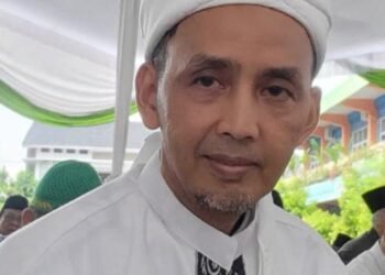 HAJI: ANTARA KEWAJIBAN ILAHI, TRADISI GELAR, DAN HIKMAH YANG TERLUPAKAN