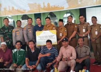 PTBA Kertapati Port Tebar Kepedulian, 26 Ekor Sapi Kurban Diserahkan ke Warga Ring 1