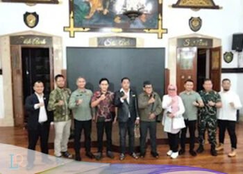 Maestro Lukis Bulu di Dunia