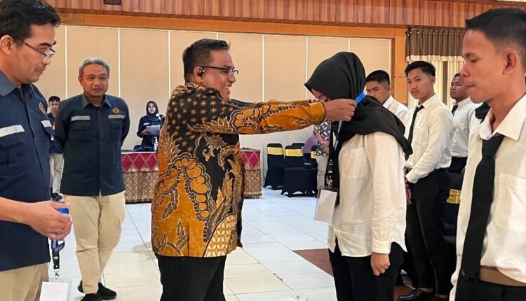 Muba Maju Lebih Cepat: Disnakertrans Muba Serahkan 40 Generasi Unggul ke PPSDM Migas Cepu