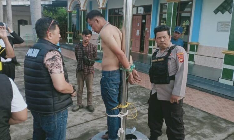 Gerak Cepat Personel Polda Sumsel Amankan Terduga Pelaku Pencurian di Jalan Politeknik