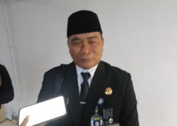 Dilantik Jadi Kepala SMA Negeri 17 Palembang, Rozali Siap Jalankan Amanah Baru