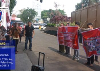 Tuntut SPMB SMP Negeri Yang Adil, Profesional Dan Transparan PSR Aksi Demo Kantor Walikota
