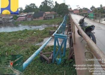 Jembatan Desa Pantai Rusak Parah Akibat Banjir dan Tanah Longsor, Masyarakat Harapkan Perhatian Pemerintah