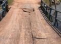 Jembatan Desa Sungai Jeruju Rusak Parah Akibat Banjir dan Tanah Longsor, Warga Harapkan Penanganan Segera