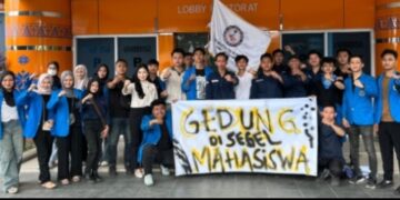 Segel Rektorat dan Ancaman Mosi Tidak Percaya, Krisis Dialog di Universitas PGRI Palembang?