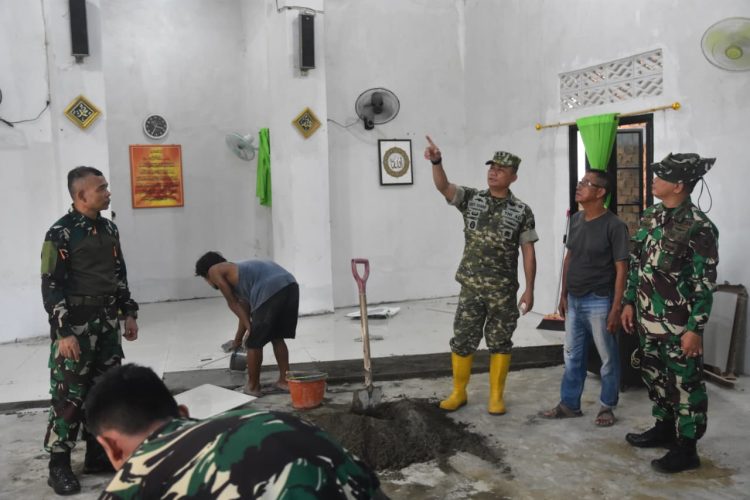 Wadan Satgas TMMD Ke-129 Kodim 0418/Palembang Tinjau lokasi Sumur Bor, RTLH dan Rehab Musholla