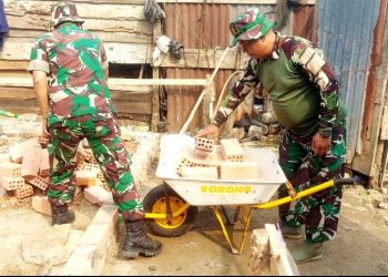 Pra TMMD ke-129 Kodim 0418/Palembang Wujudkan Kepedulian TNI Lewat Program Bedah Rumah Ibu Sriyanti di Sako