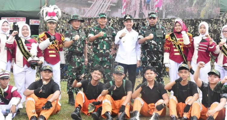 PEMBUKAAN TMMD KE -129 KODIM 0418/PALEMBANG DI DESA SUGIWARAS KELURAHAN TALANG JAMBE KOTA