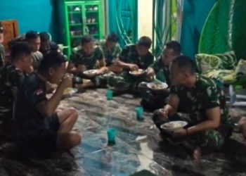 Saat Lelah Terbayar dengan Kebersamaan: Makan Malam Satgas TMMD Ke-129 Kodim 0418/Palembang di Talang Jambe