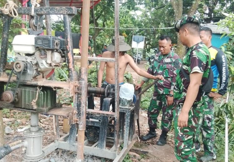 Progres Pembuatan Sumur Bor TMMD Ke-129 Kodim 0418/Palembang Terus Dikebut untuk Penuhi Kebutuhan Air Bersih Warga