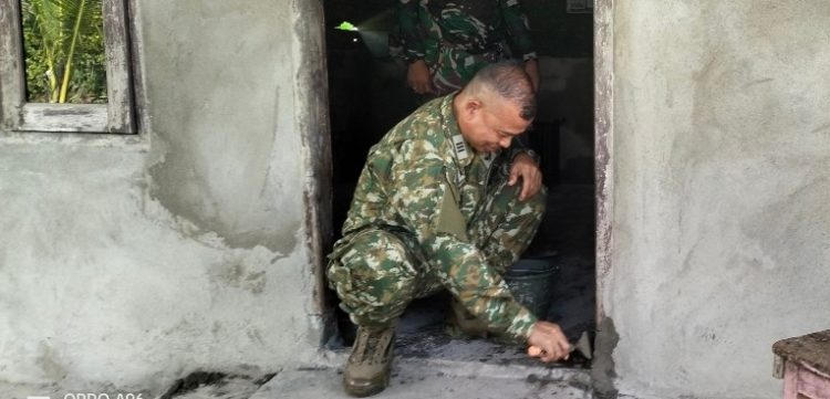 Harapan Baru Keluarga Suwarni, Rumah Tak Layak Huni Mulai Berubah Berkat Program TMMD Kodim 0418/Palembang