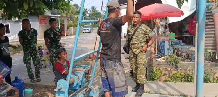 Dari Sumur Bor Menuju Harapan Baru, Dedikasi Prajurit TMMD Kodim 0418/Palembang untuk Jamaah Mushala Al-Mufakat