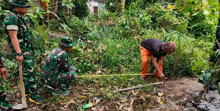 Air Bersih Mulai Mengalir, Wadan Satgas TMMD Kodim 0418/Palembang Pastikan Pembangunan Sumur Bor di Kampung Pelangi Kreatif Masuki Tahap Akhir