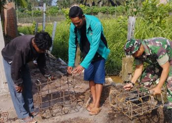 Memasuki Hari Kesembilan, Satgas TMMD Ke-129 Kodim 0418/Palembang Cor Tiang Tower Sumur Bor di Pesantren Minhajul Aulia Mina