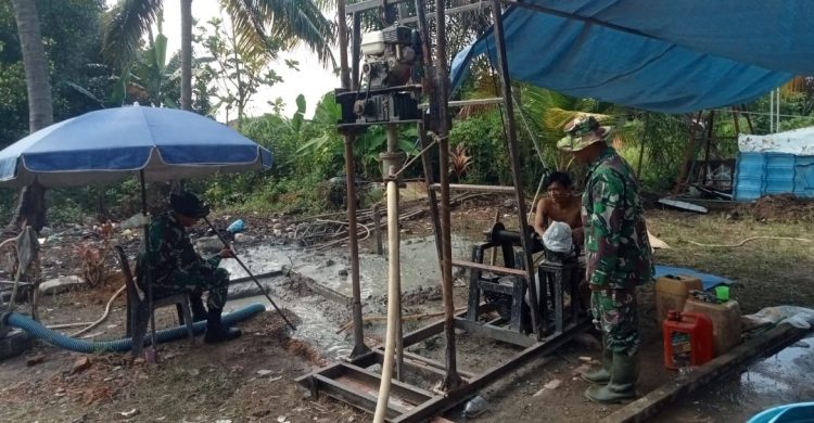 Setetes Harapan dari Kedalaman 78 Meter, Satgas TMMD dan Warga Berjuang Hadirkan Air Bersih untuk Mushola Hidayatullah