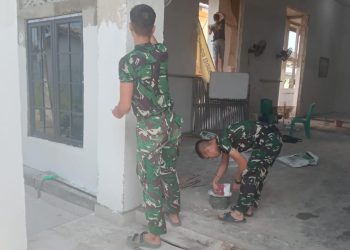 Satgas TMMD Kodim 0418/Palembang Kebut Rehab Mushola Baitul Makfurin demi Kenyamanan Warga Beribadah
