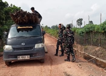 “Dulu Terjebak Lumpur, Kini Punya Harapan Baru”: Warga Talang Jambe Syukuri Pembangunan Jalan TMMD