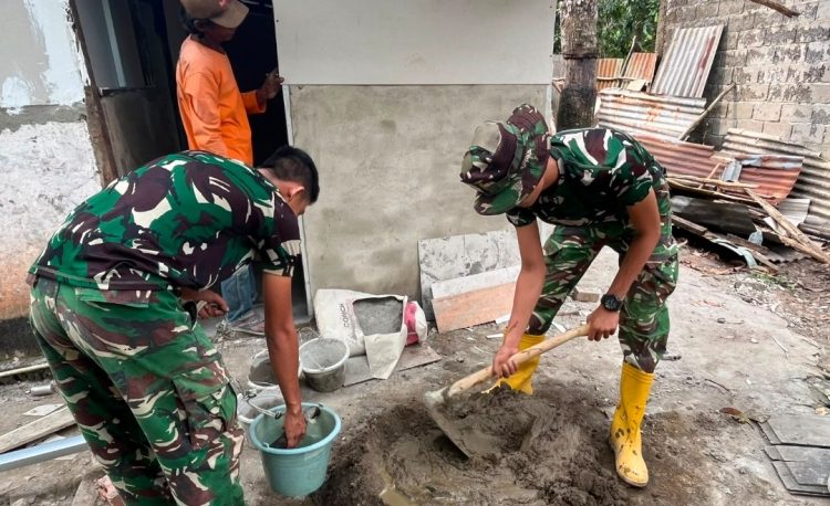 Hari Ke-14 TMMD Ke-129, Satgas Kodim 0418/Palembang Lanjutkan Pembangunan RTLH Rumah Bapak Fernando