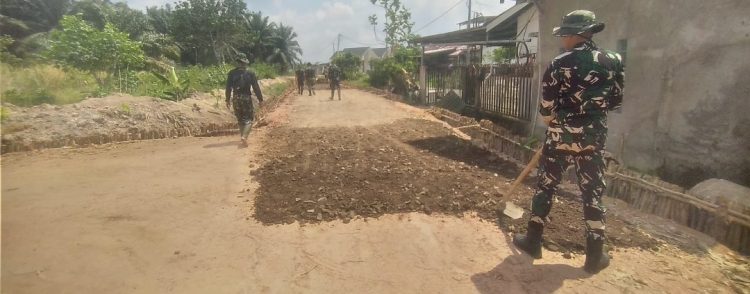 Jalan 750 Meter Dibangun Lewat TMMD, Akses dan Perekonomian Warga Talang Jambi Kian Terbuka