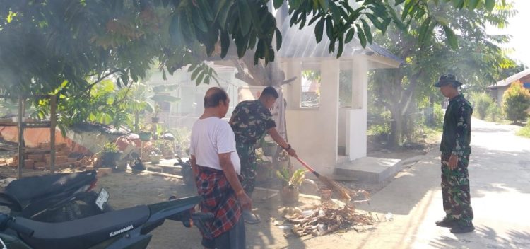 Hari ke-18 TMMD, Personel Yon TP 950 Tuntaskan Tahap Akhir Pembangunan Pos Kamling