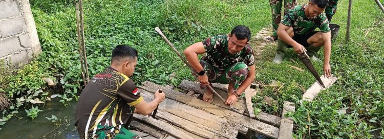 Satgas TMMD Kodim 0418/Palembang Kebut Perbaikan Jembatan Demi Kelancaran Mobilitas Warga
