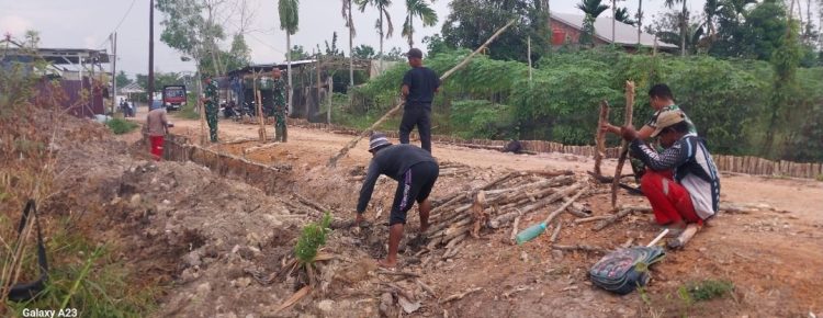 Gotong Royong Jadi Kekuatan Utama Sukseskan TMMD Kodim 0418/Palembang Ke-129
