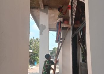 Satgas TMMD Ke-129 Percepat Finishing Mushola Baitul Magfurin Demi Kenyamanan Warga Beribadah