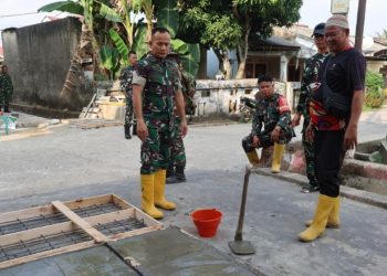 Wadan Satgas TMMD ke-129 Kodim 0418/Palembang Tinjau Progres Pembangunan Mushola Baitul Magfurin