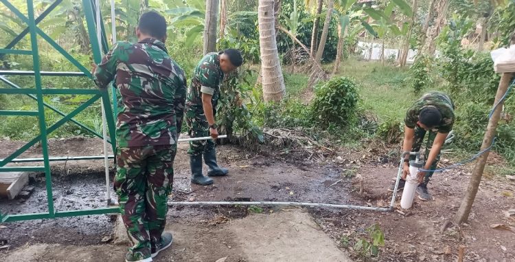 Hari Ke-24 Satgas TMMD ke-129 Periksa Fasilitas Air Bersih di Kampung Kreatif Pelangi