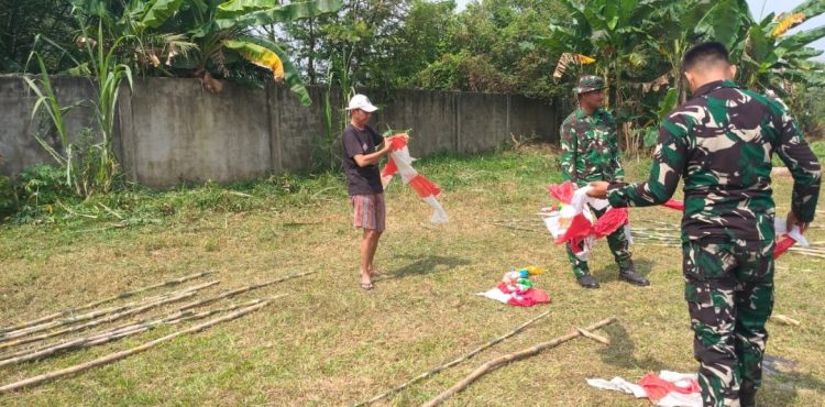 Umbul-Umbul Merah Putih Mulai Menghiasi Wilayah TMMD, Satgas Ajak Warga Semarakkan Kemerdekaan