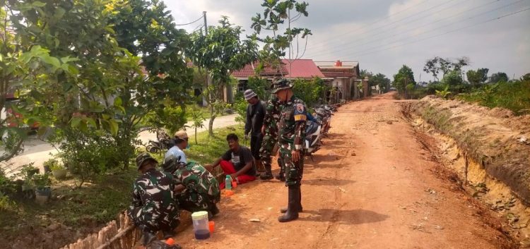 Pagi-Pagi Sudah Bergerak, Satgas TMMD ke-129 Kebut Penyelesaian Jalan 750 Meter