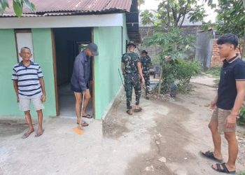 RTLH Pak Fernando Rampung, Satgas TMMD Lanjutkan Pembersihan Lingkungan Rumah